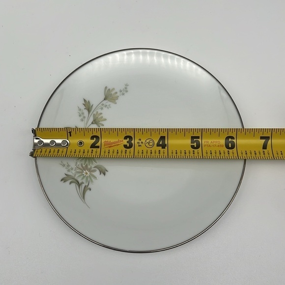 Noritake Soroya 6853 Dessert Plate 6.25” Light Green Daisy Platinum Banded - Picture 7 of 7